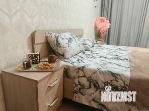 1-к квартира, посуточно, 40м2, 9/9 этаж