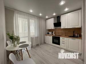 1-к квартира, посуточно, 50м2, 10/25 этаж