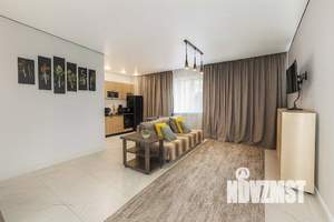 1-к квартира, посуточно, 42м2, 1/1 этаж