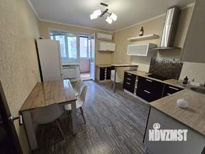 1-к квартира, на длительный срок, 61м2, 4/22 этаж