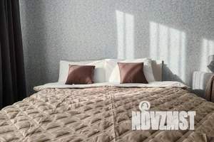 1-к квартира, посуточно, 42м2, 10/10 этаж