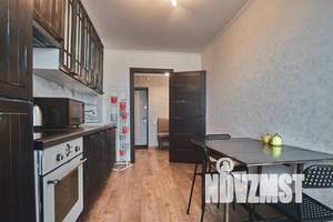 1-к квартира, посуточно, 42м2, 8/10 этаж