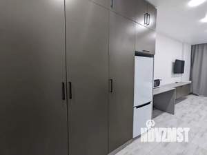 Студия квартира, посуточно, 27м2, 18/24 этаж