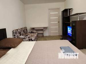 1-к квартира, посуточно, 37м2, 6/16 этаж