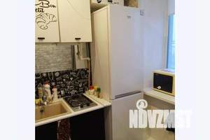 2-к квартира, посуточно, 42м2, 3/3 этаж