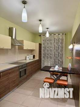 1-к квартира, посуточно, 50м2, 12/17 этаж