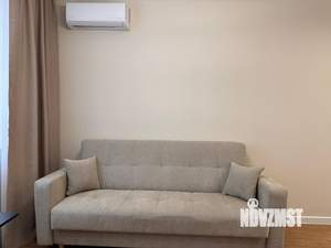 1-к квартира, посуточно, 35м2, 17/18 этаж