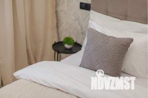 1-к квартира, посуточно, 43м2, 24/25 этаж