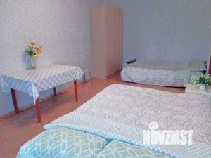 2-к квартира, посуточно, 46м2, 1/1 этаж