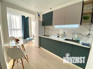 Студия квартира, посуточно, 30м2, 1/10 этаж