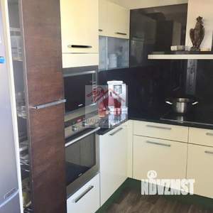 3-к квартира, вторичка, 143м2, 5/6 этаж