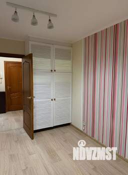 2-к квартира, вторичка, 52м2, 5/13 этаж