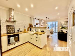 2-к квартира, вторичка, 81м2, 17/17 этаж