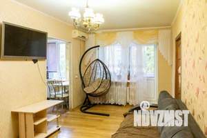 2-к квартира, вторичка, 42м2, 2/5 этаж