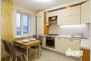 3-к квартира, вторичка, 71м2, 8/9 этаж