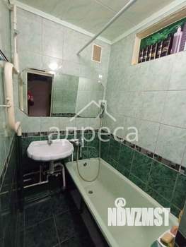 2-к квартира, вторичка, 42м2, 5/5 этаж