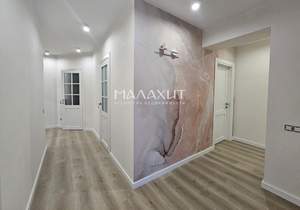 3-к квартира, вторичка, 160м2, 4/8 этаж