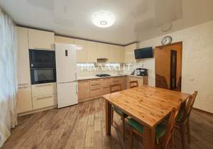 3-к квартира, вторичка, 119м2, 9/10 этаж