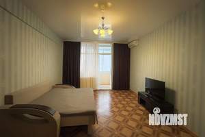 2-к квартира, вторичка, 63м2, 4/5 этаж