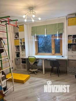 2-к квартира, вторичка, 56м2, 1/10 этаж