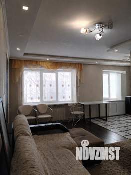 2-к квартира, вторичка, 43м2, 1/4 этаж