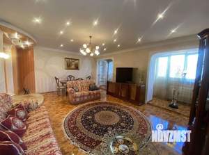 3-к квартира, вторичка, 140м2, 2/11 этаж