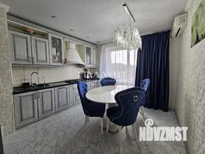 4-к квартира, вторичка, 130м2, 6/10 этаж
