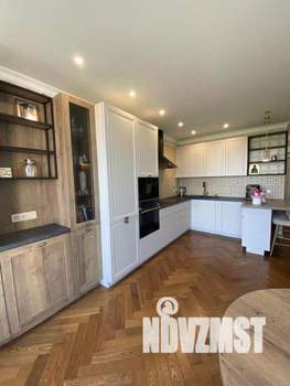 3-к квартира, вторичка, 73м2, 9/9 этаж