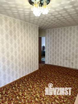 3-к квартира, вторичка, 58м2, 2/5 этаж