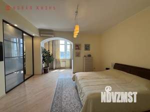 3-к квартира, вторичка, 140м2, 10/10 этаж