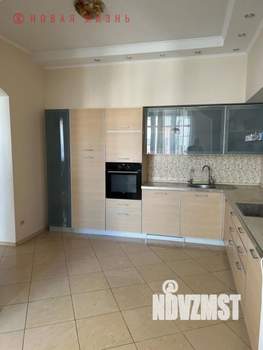 3-к квартира, вторичка, 140м2, 10/10 этаж