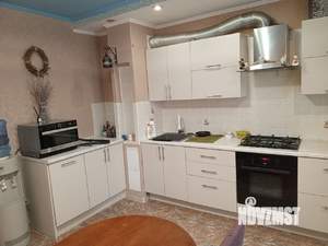 3-к квартира, вторичка, 67м2, 1/10 этаж