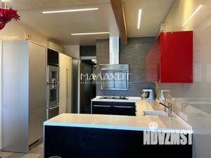 5-к квартира, вторичка, 246м2, 9/10 этаж