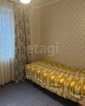 3-к квартира, вторичка, 69м2, 1/5 этаж