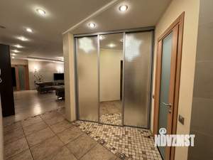 4-к квартира, вторичка, 169м2, 8/10 этаж