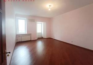3-к квартира, вторичка, 132м2, 3/4 этаж