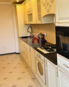 3-к квартира, вторичка, 75м2, 5/10 этаж