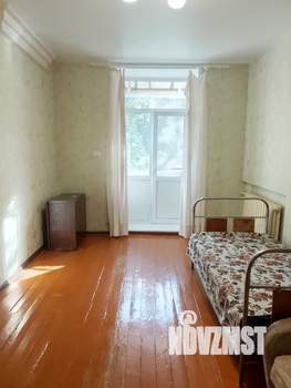 2-к квартира, вторичка, 62м2, 3/3 этаж