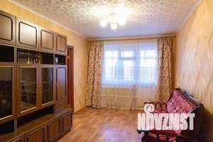 2-к квартира, вторичка, 46м2, 1/5 этаж