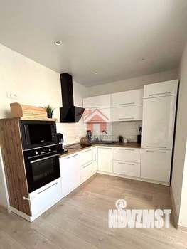 2-к квартира, вторичка, 61м2, 10/17 этаж