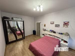 3-к квартира, вторичка, 76м2, 1/4 этаж