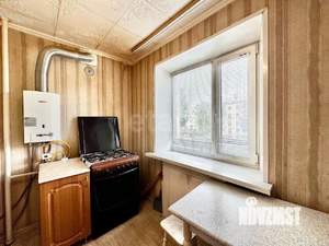 2-к квартира, вторичка, 43м2, 3/5 этаж