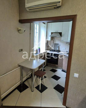 2-к квартира, вторичка, 40м2, 2/2 этаж