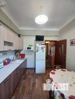 2-к квартира, вторичка, 64м2, 1/3 этаж