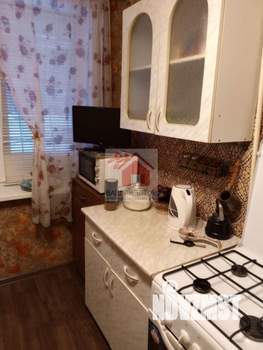 2-к квартира, вторичка, 45м2, 1/9 этаж