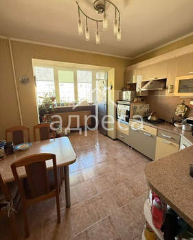 3-к квартира, вторичка, 70м2, 10/10 этаж