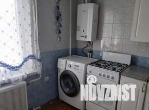 2-к квартира, вторичка, 37м2, 3/5 этаж