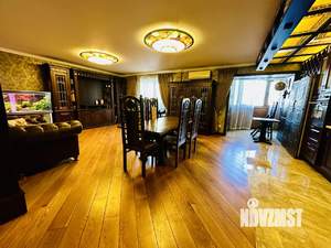 4-к квартира, вторичка, 151м2, 3/10 этаж