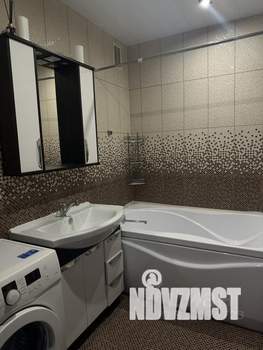 2-к квартира, вторичка, 64м2, 3/3 этаж