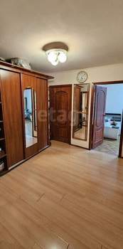 3-к квартира, вторичка, 71м2, 1/12 этаж
